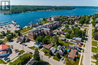 9 WOLFE STREET Penetanguishene Ontario photo 3