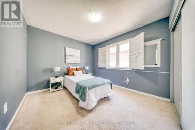1749 LIATRIS DRIVE Pickering (Duffin Heights) Ontario photo 26
