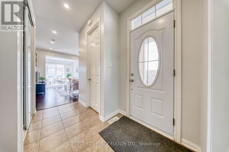 1749 LIATRIS DRIVE, Pickering (Duffin Heights), Ontario, L1X0B2
