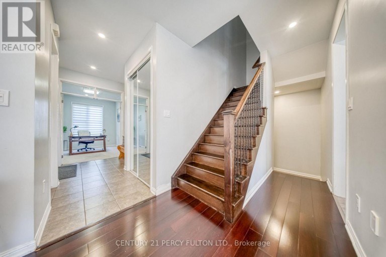 1749 LIATRIS DRIVE, Pickering (Duffin Heights), Ontario, L1X0B2