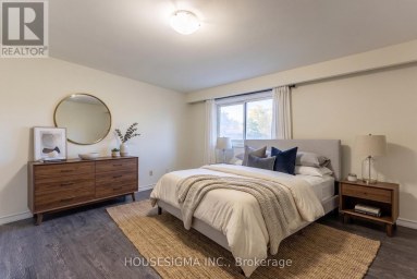 33 COLLEGE CRESCENT Barrie (Grove East) Ontario photo 10