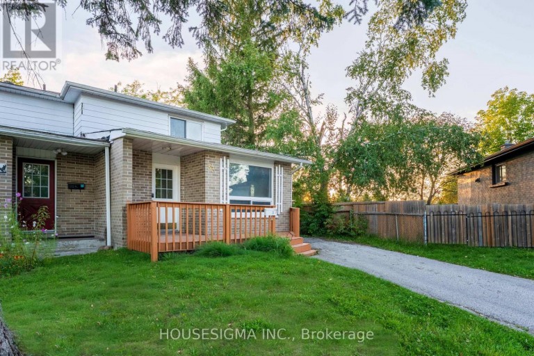 33 COLLEGE CRESCENT, Barrie (Grove East), Ontario, L4M2W4