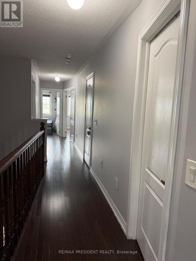 98 DAVENFIELD CIRCLE, Brampton (Bram East), Ontario, L6P4M1