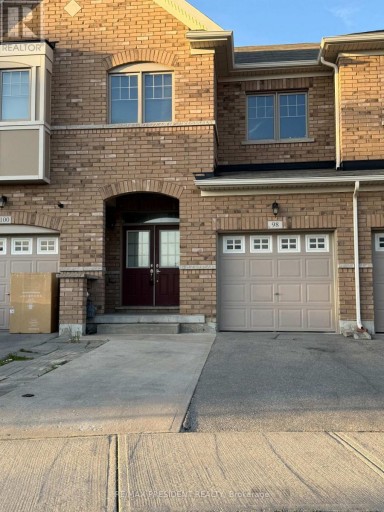 98 DAVENFIELD CIRCLE, Brampton (Bram East), Ontario, L6P4M1