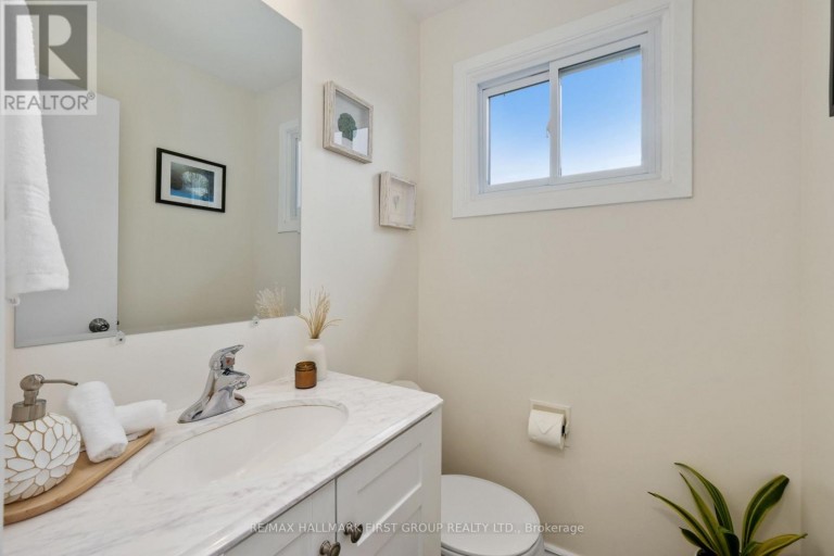 667 WESTWOOD DRIVE, Cobourg, Ontario, K9A4N3