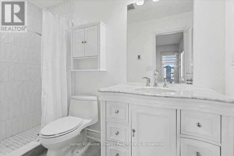 1964 DON WHITE COURT, Oshawa (Taunton), Ontario, L1K1A1