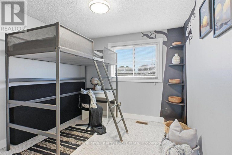 E45 - 221 ORMOND DRIVE, Oshawa (Samac), Ontario, L1G6T7