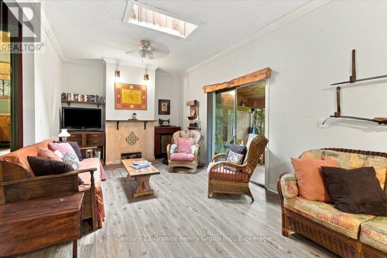 26 RIVERSIDE COURT, Hastings Highlands (Herschel Ward), Ontario, K0L1C0