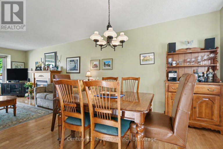 18 DILLON DRIVE, Collingwood, Ontario, L9Y4S3