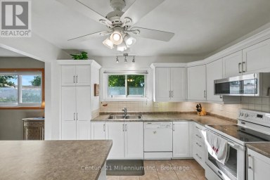 18 DILLON DRIVE Collingwood Ontario photo 25