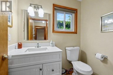 18 DILLON DRIVE Collingwood Ontario photo 43