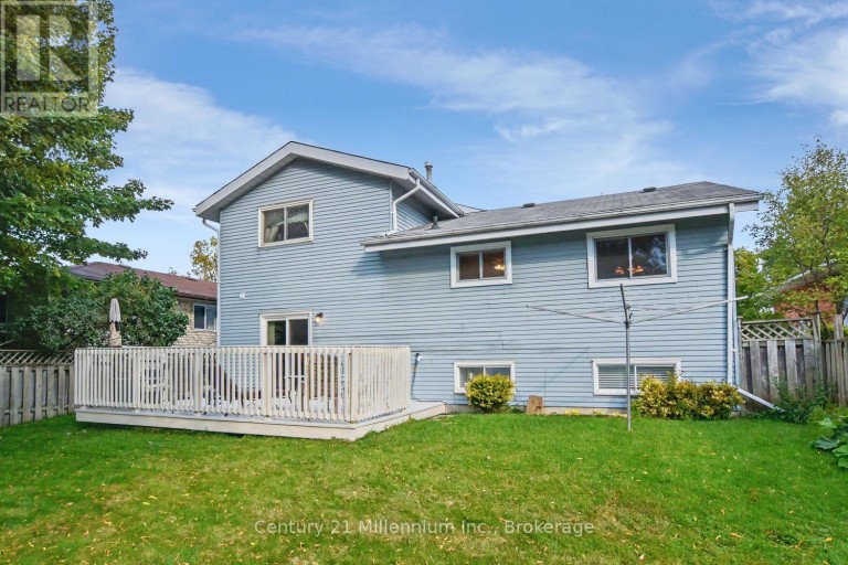 18 DILLON DRIVE, Collingwood, Ontario, L9Y4S3