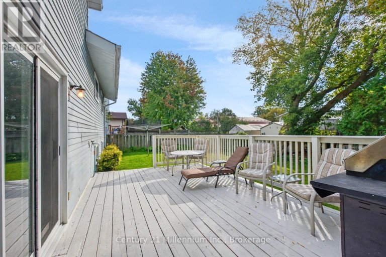 18 DILLON DRIVE, Collingwood, Ontario, L9Y4S3