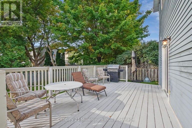 18 DILLON DRIVE, Collingwood, Ontario, L9Y4S3