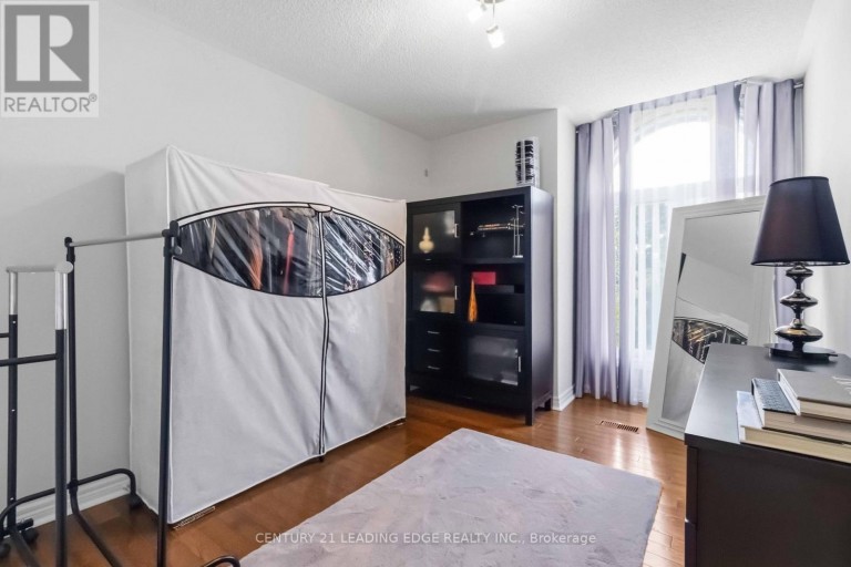 47 CORDOBA DRIVE, Vaughan (Lakeview Estates), Ontario, L4J8J8