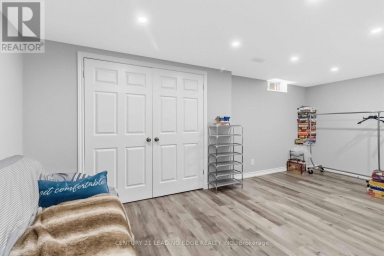 47 CORDOBA DRIVE, Vaughan (Lakeview Estates), Ontario, L4J8J8