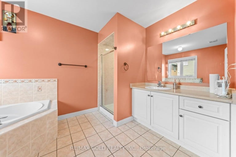 19 ATTVIEW CRESCENT, Brampton (Bram East), Ontario, L6P2R5