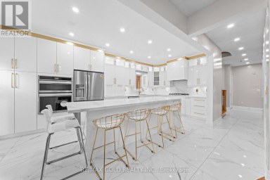 19 ATTVIEW CRESCENT Brampton (Bram East) Ontario photo 2