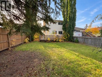 8111 94 Street Grande Prairie Alberta photo 12