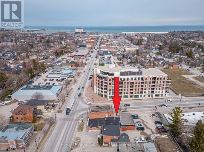 A - 313 HURONTARIO STREET, Collingwood, Ontario, L9Y2M2