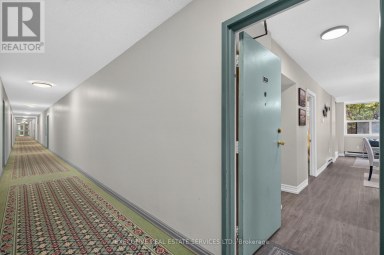 106 - 2500 BRIDLETOWNE CIRCLE Toronto (L'Amoreaux) Ontario photo 3