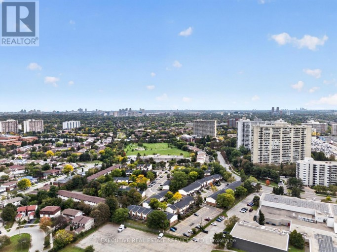 106 - 2500 BRIDLETOWNE CIRCLE, Toronto (L'Amoreaux), Ontario, M1W2V6