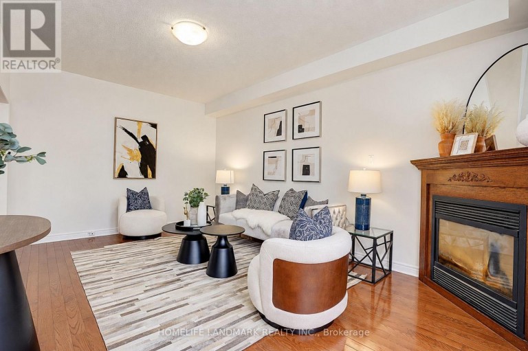 124 SHAFTSBURY AVENUE, Richmond Hill (Westbrook), Ontario, L4C0G6