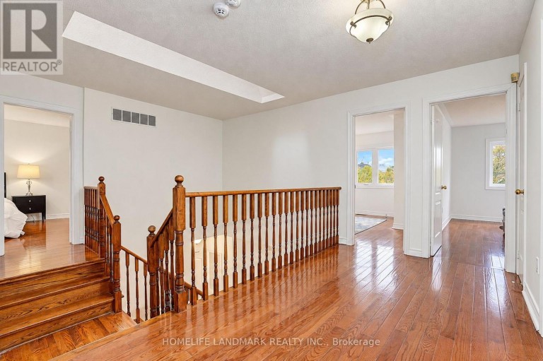124 SHAFTSBURY AVENUE, Richmond Hill (Westbrook), Ontario, L4C0G6