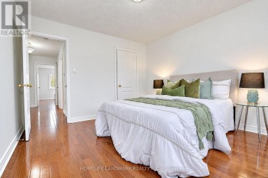 124 SHAFTSBURY AVENUE Richmond Hill (Westbrook) Ontario photo 36