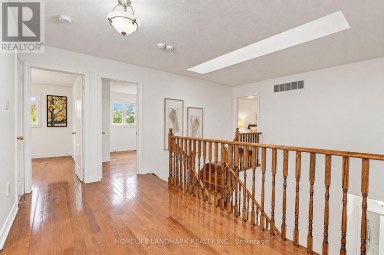 124 SHAFTSBURY AVENUE Richmond Hill (Westbrook) Ontario photo 42