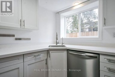 217 JOHN STREET Clearview (Stayner) Ontario photo 11