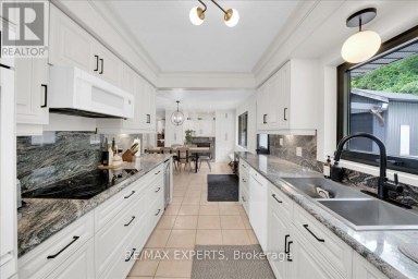 525 KING STREET E Caledon (Bolton North) Ontario photo 13