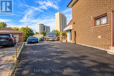 57 LINDYLOU ROAD Toronto (Humbermede) Ontario photo 37