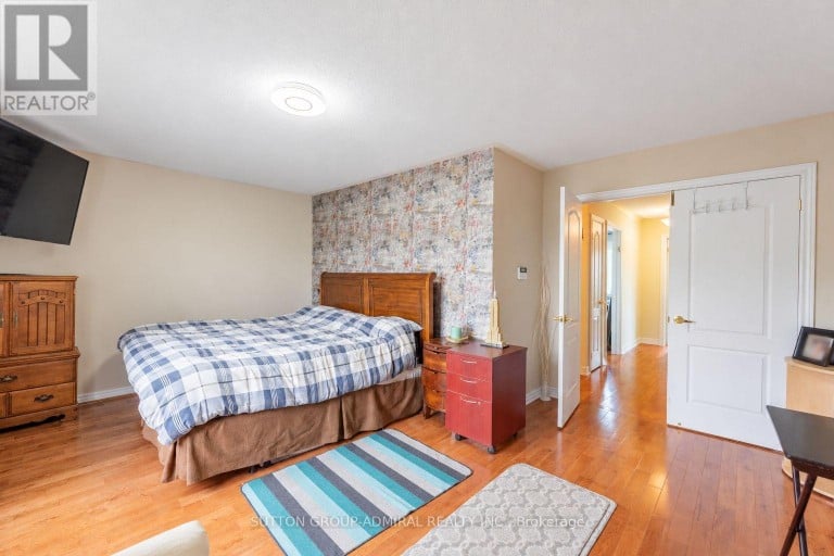 354 AUTUMN HILL BOULEVARD, Vaughan (Patterson), Ontario, L4J9C1