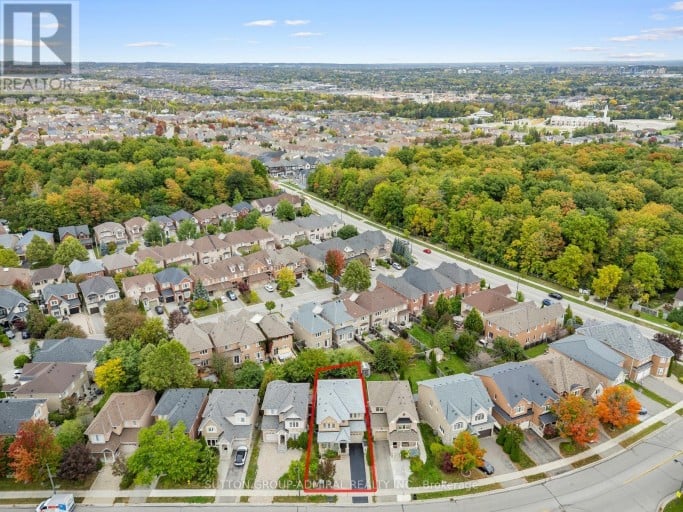 354 AUTUMN HILL BOULEVARD, Vaughan (Patterson), Ontario, L4J9C1