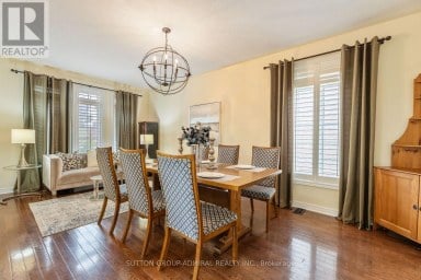 354 AUTUMN HILL BOULEVARD Vaughan (Patterson) Ontario photo 5