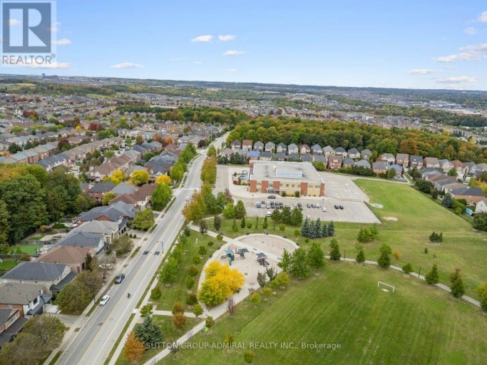 354 AUTUMN HILL BOULEVARD, Vaughan (Patterson), Ontario, L4J9C1