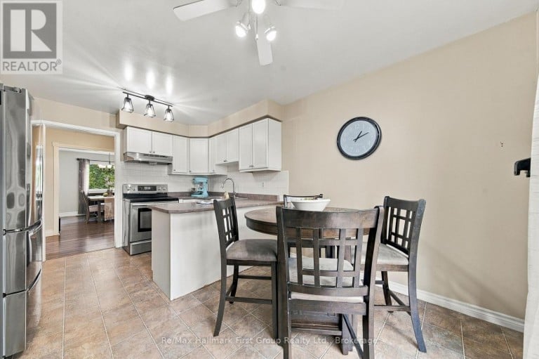 919 HEENAN COURT, Cobourg, Ontario, K9A5G9