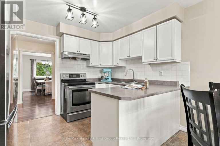 919 HEENAN COURT, Cobourg, Ontario, K9A5G9