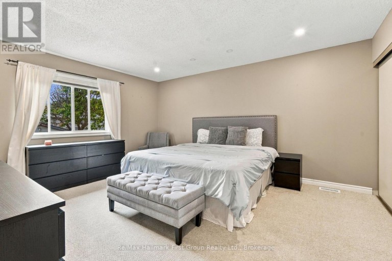 919 HEENAN COURT, Cobourg, Ontario, K9A5G9