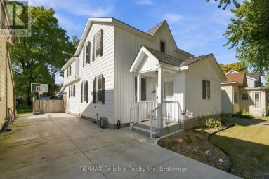 49 MAIN STREET N Huron East (Seaforth) Ontario photo 2