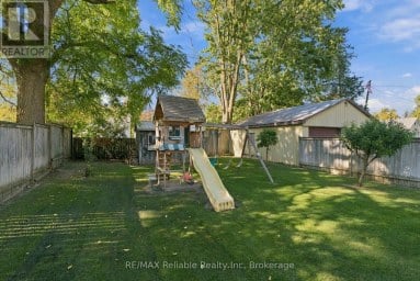 49 MAIN STREET N Huron East (Seaforth) Ontario photo 28