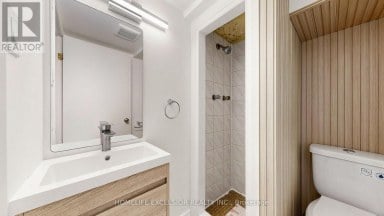 86 NEWBURY DRIVE Newmarket (Bristol-London) Ontario photo 37