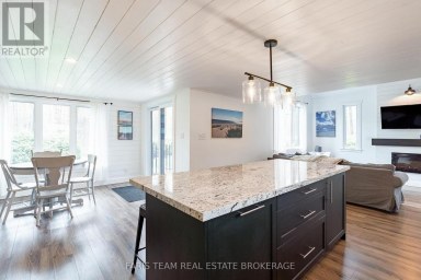 1720 TAY POINT ROAD Penetanguishene Ontario photo 10