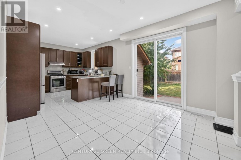 32 ATTRACTION DRIVE, Brampton (Bram West), Ontario, L6Y2Z8