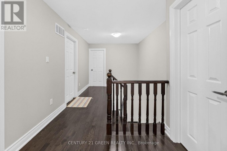 32 ATTRACTION DRIVE, Brampton (Bram West), Ontario, L6Y2Z8