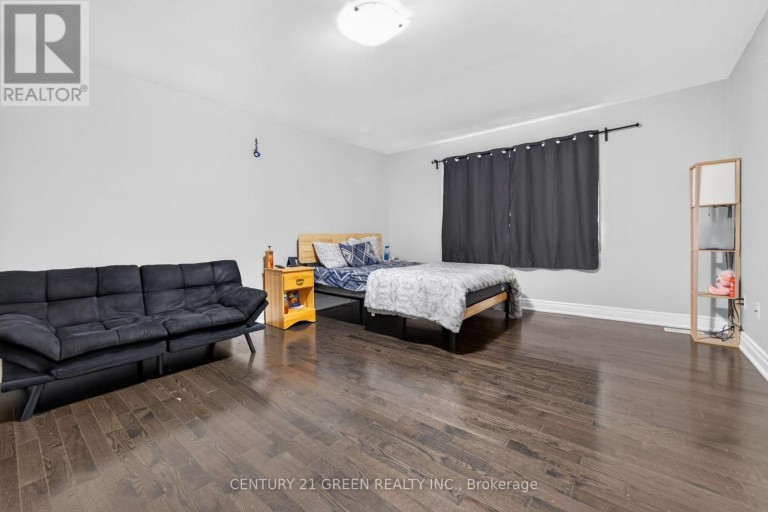 32 ATTRACTION DRIVE, Brampton (Bram West), Ontario, L6Y2Z8