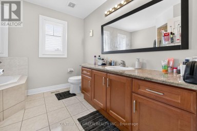 32 ATTRACTION DRIVE Brampton (Bram West) Ontario photo 23