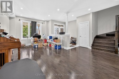 32 ATTRACTION DRIVE Brampton (Bram West) Ontario photo 6