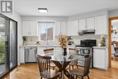 28 JUBILEE COURT Whitby (Blue Grass Meadows) Ontario photo 3